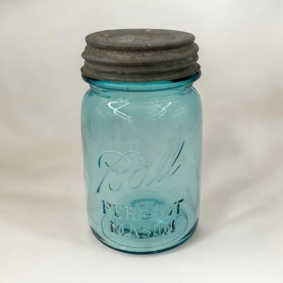 Ball Perfect Mason Glass Jar 1923-33 Pint Size #5 Aqua Blue With Zinc Metal Lid - Picture 7 of 9